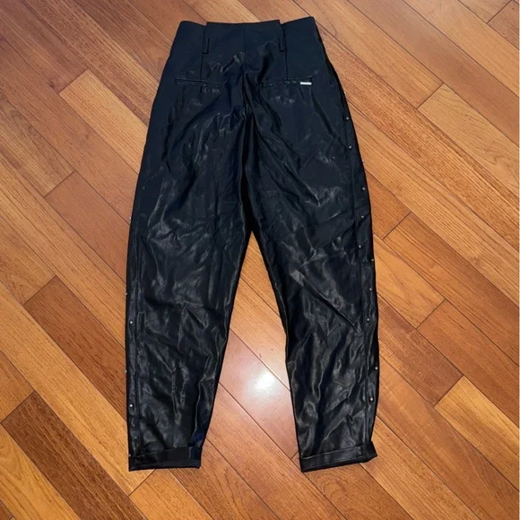 Liu Jo Milano faux leather Black Pants with Stud Accents high waist size 38 EU - Picture 3 of 13